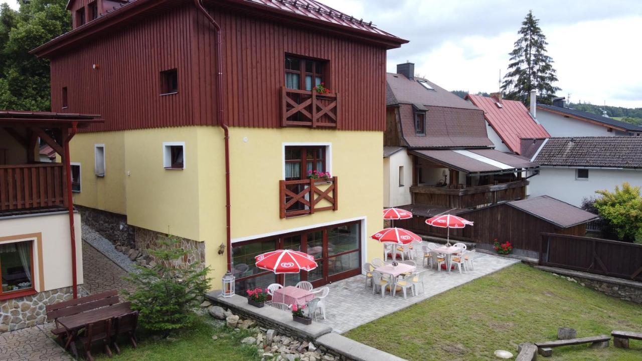 Penzion Pohadka Železná Ruda Buitenkant foto